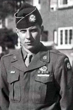 Cpl Lester Schwarm - 325/326 GIR  (Courtesy: B Jeffries)