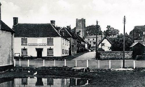 Aldbourne England - The Pond