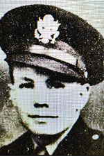  1/Lt Raymond E Bloxom -Division Arty b(Source: B Jeffries)